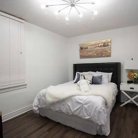 5 Bedroom - Sleeps 8! Steps From Bourbon Street! New Orleans Exterior photo
